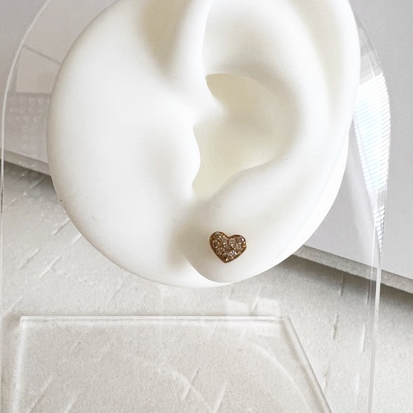 18k Solid Yellow Gold Heart Earring  AU750 Stamped